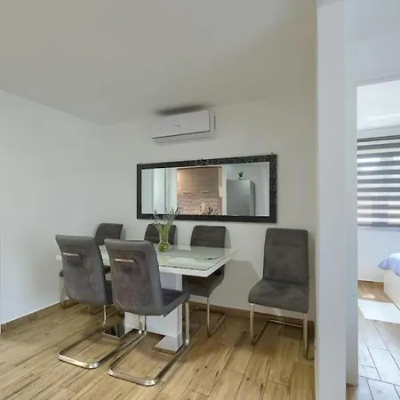 Kuća Za Odmor Marinella