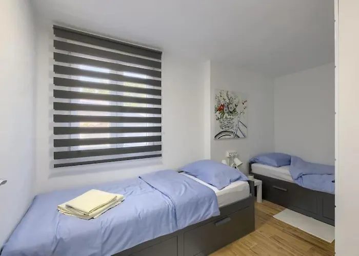 Kuca Za Odmor Marinella Villa